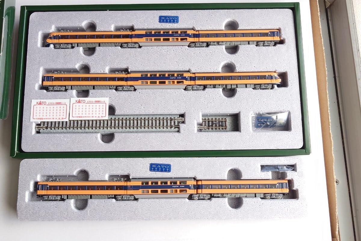 KATO 近鉄10100 新ビスタカー　10-295+10-533 Amazon | 近鉄 10100系新ビスタカー 黎明期のデラックス名阪特急